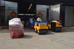 福瑞得機(jī)械手扶雙輪壓路機(jī)，手扶單輪壓路機(jī)，座駕壓路機(jī)及時(shí)包裝發(fā)貨